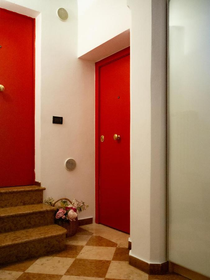 Monolocale Sui Tetti Di Bologna - Via Indipendenza Apartment Exterior photo