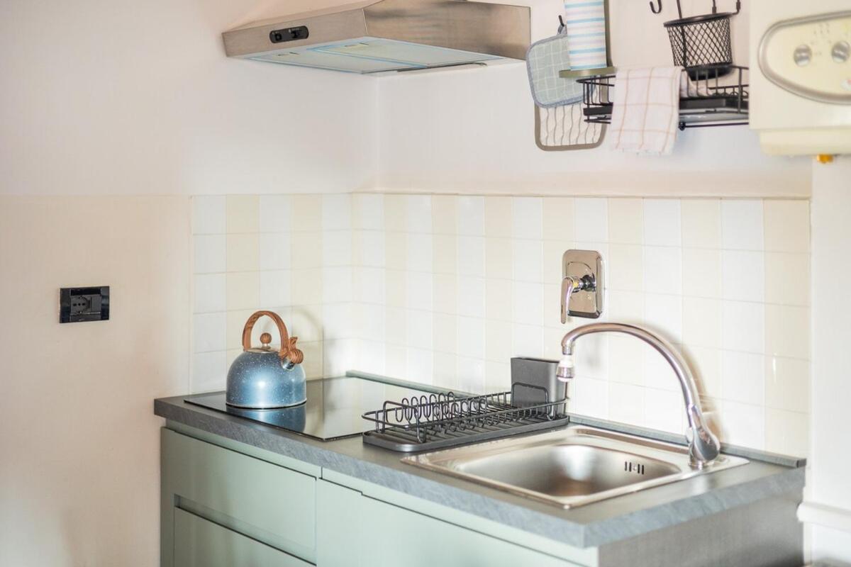 Monolocale Sui Tetti Di Bologna - Via Indipendenza Apartment Exterior photo